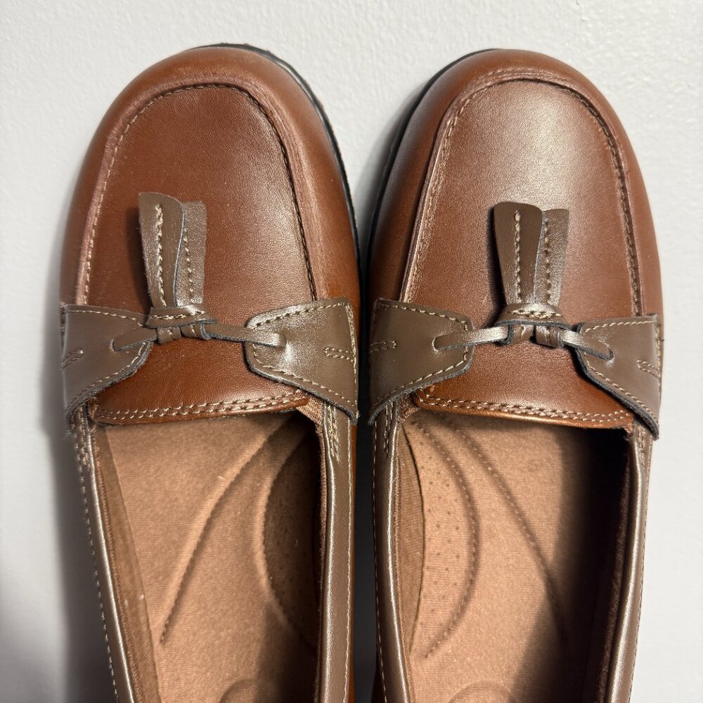 Clarks Ashland Bubble Loafers, Brown, Women's size 10, Like New Condition - Picture 4 of 7